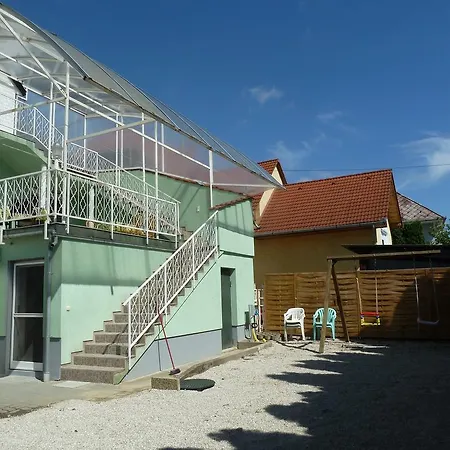 Menta Apartmanhaz Appartement *