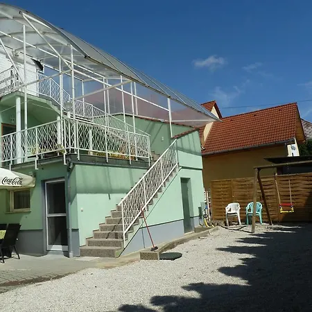 Menta Apartmanhaz Appartement Hévíz