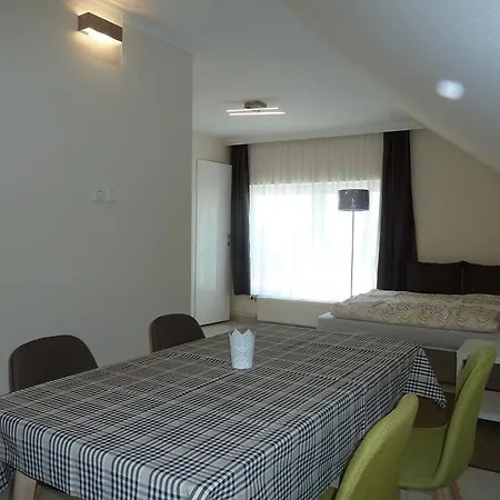 Menta Apartmanhaz Appartement